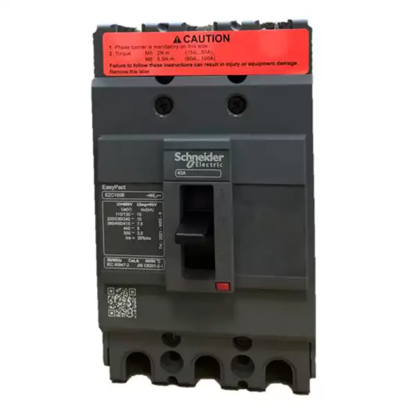 Schneider 3 pólusú, öntött tokozású megszakító Easypact EZC100B 3P40A