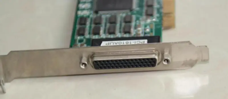 Advantech PCI-1610AUP PCI kommunikációs kártya
