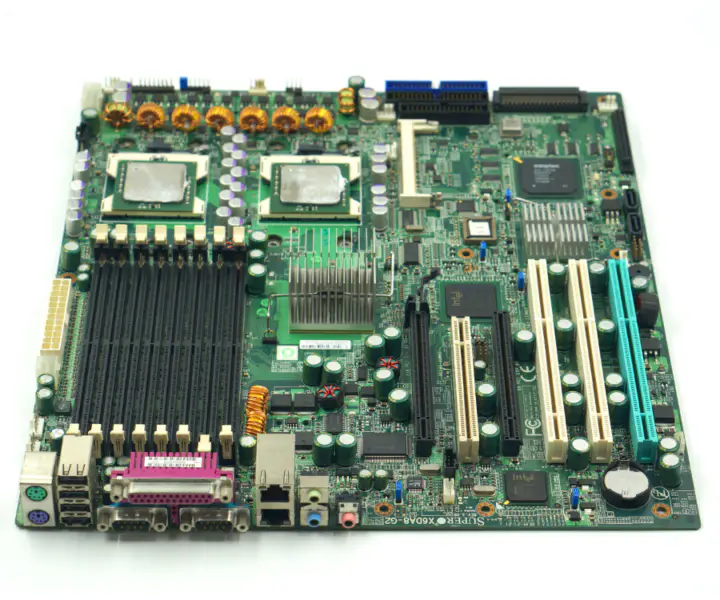 SUPER munkaállomás alaplap SUPER X6DA8-G2 REV 3.00 dual xeon 604 foglalattal és 68 tűs scsi raid interfésszel ipari alaplap