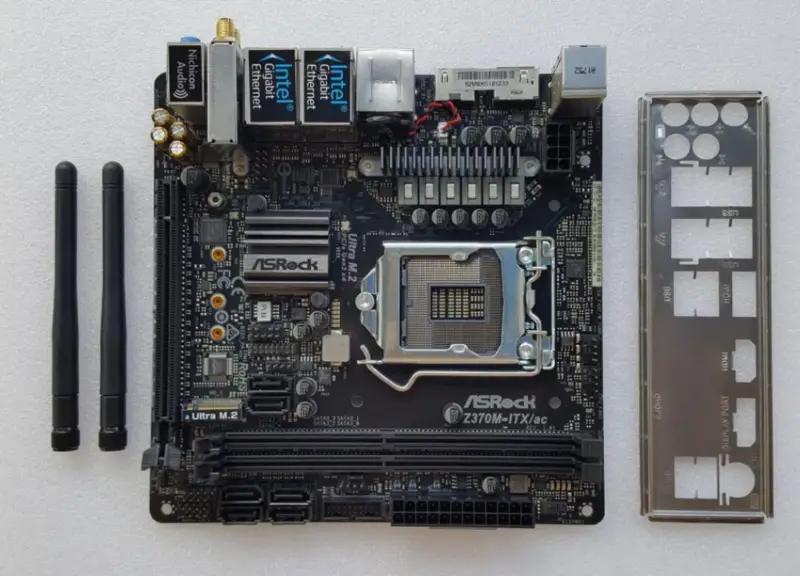 ASRock Z370M-ITX/ac alaplap LGA1151 DDR4