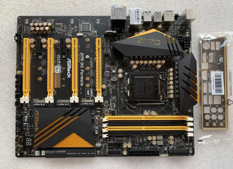 ASRock Z170 OC Formula alaplap LGA1151 DDR4 ASRock Z170 OC Formula alaplap LGA1151 DDR4