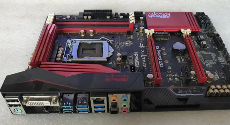 ASRock Z170 Gaming K4 alaplap LGA1151 DDR4