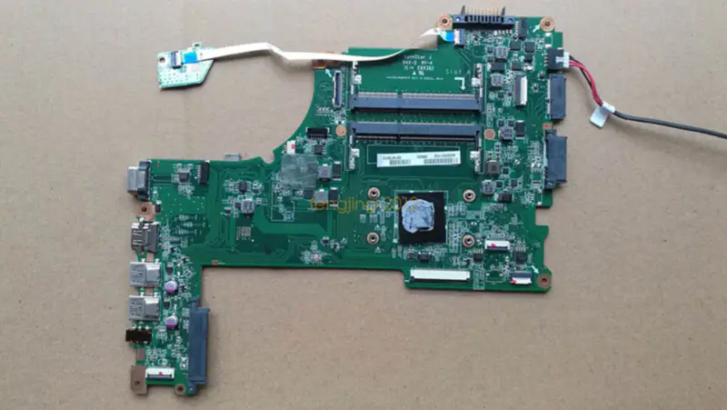 Toshiba A000301100 alaplap