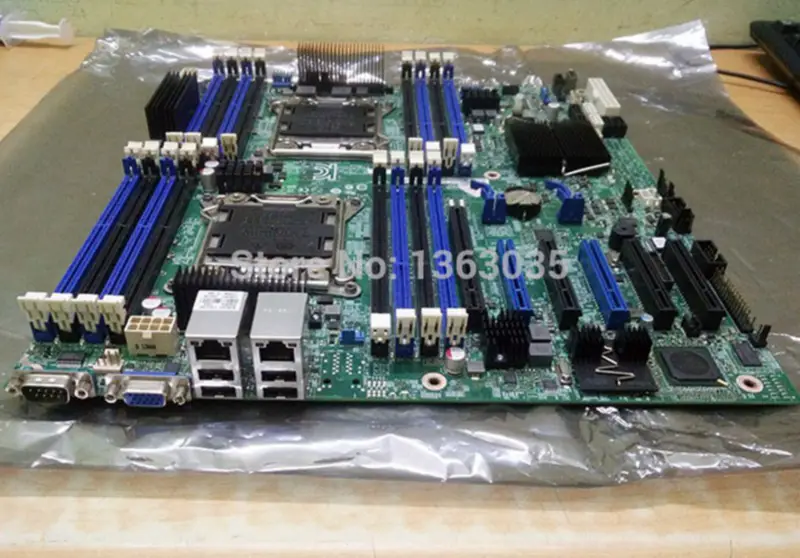 Intel S2600CP2 alaplap