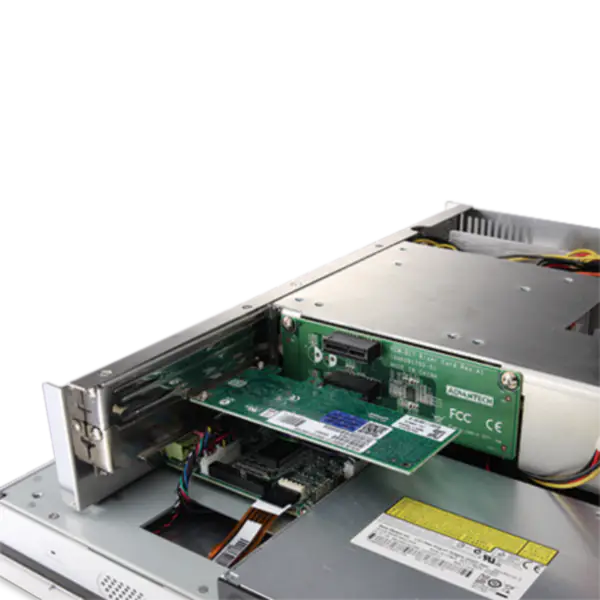 Advantech PPC-6150 15 hüvelykes, 3. generációs Intel-Core i3 / i5 / Celeron processzoros panel-PC