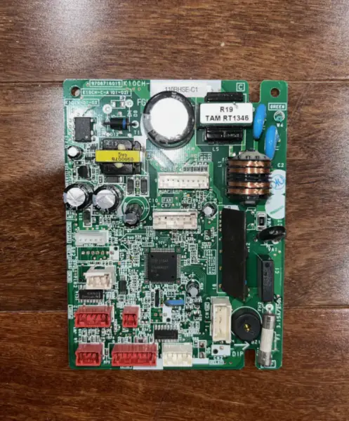 Fujitsu 9708716015 1007HSE-C1 K10CH-C-A(01-02) klímaberendezés lapja