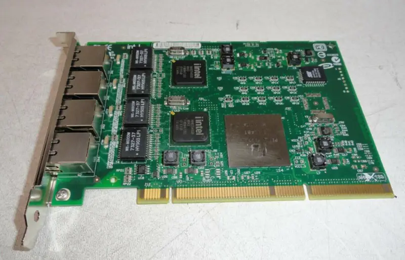 Intel PRO/1000 GT négyportos szerveradapter PWLA8494GT 82546GB