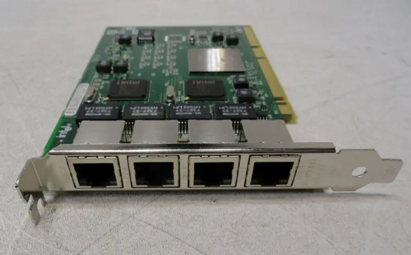 Intel PRO/1000 GT négyportos szerveradapter PWLA8494GT 82546GB