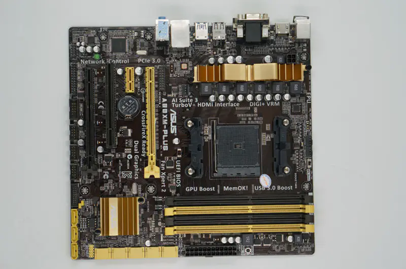 Asus A88XM-PLUS DDR3 32G M-ATX alaplap