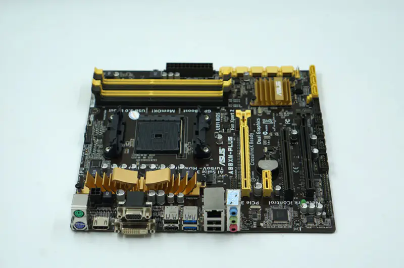 Asus A88XM-PLUS DDR3 32G M-ATX alaplap