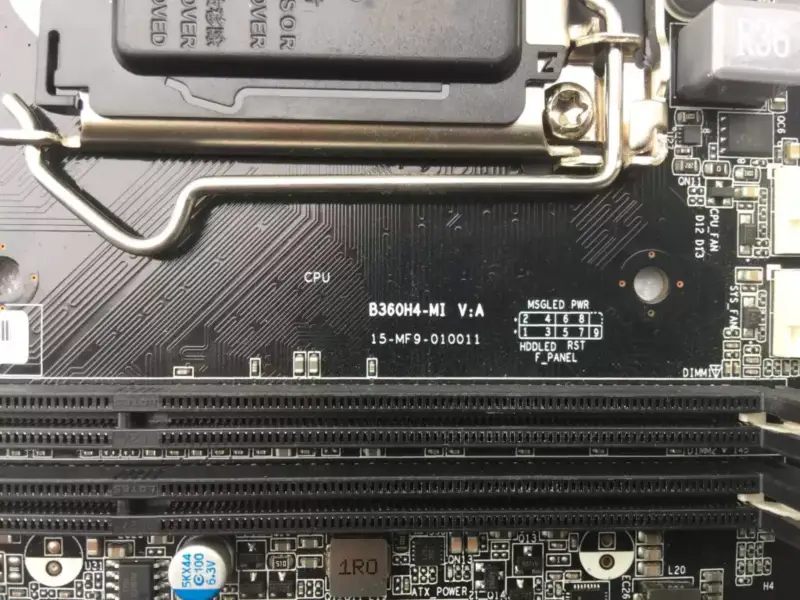 ECS B360H4-MI B360 lapkakészletű alaplap Mini-ITX