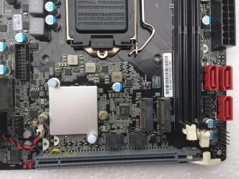 ECS B360H4-MI B360 lapkakészletű alaplap Mini-ITX