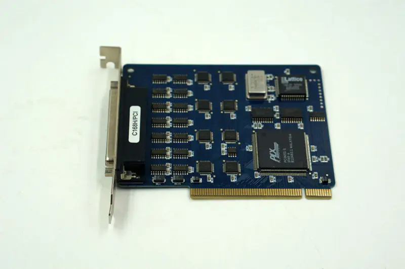 Moxa C168H/PCI alaplap