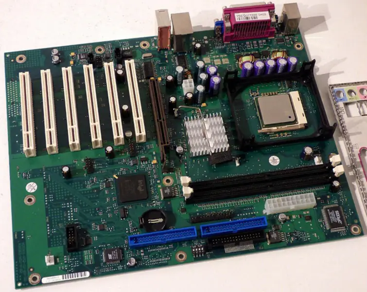 Siemens D1526-A11 GS2 Socket 478 W26361-W52-Z2-03-36 ipari alaplap Siemens D1526-A11 GS2 Socket 478 W26361-W52-Z2-03-36