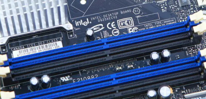 Intel D925XECV2 ipari alaplap LGA 775 DDR2