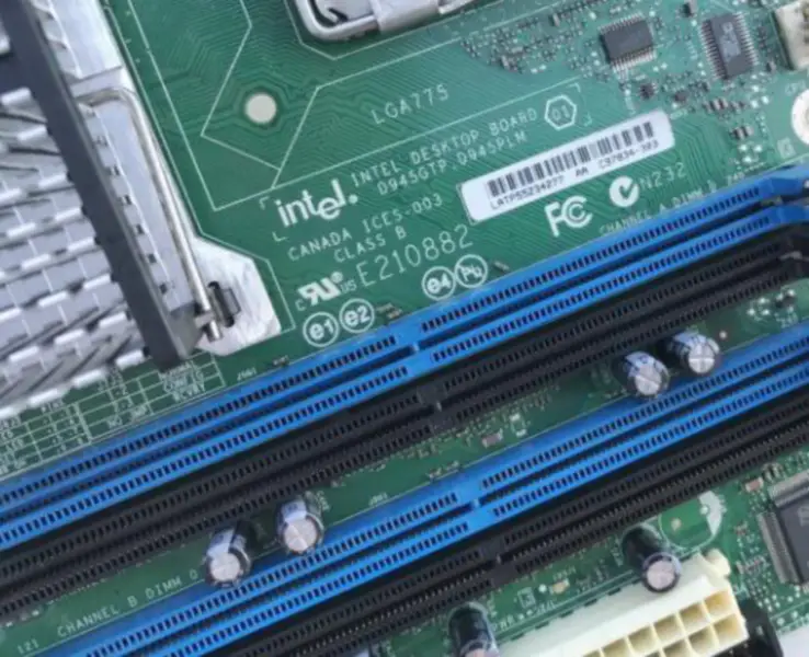 Intel D945GTP.D945PLM alaplap