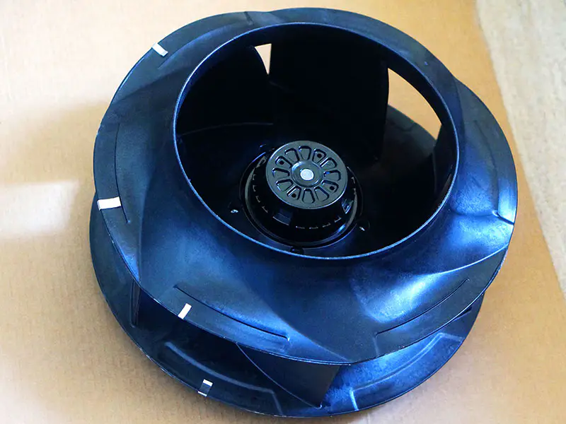 Ebmpapst R4E355-RB10-01 ventilátor