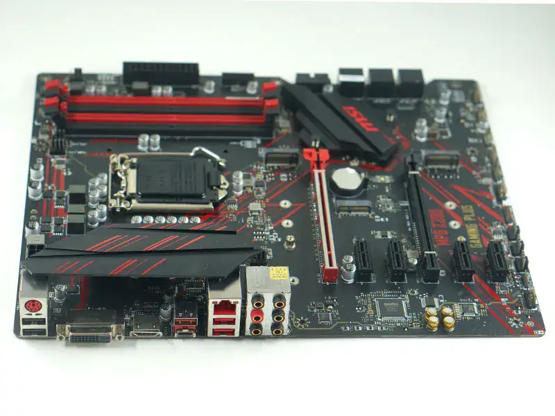 MSI MPG Z390 GAMING Plus alaplap