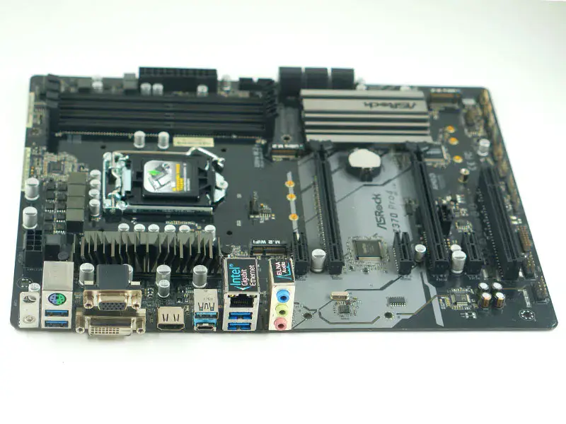 Asrock Z370 Pro4 alaplap