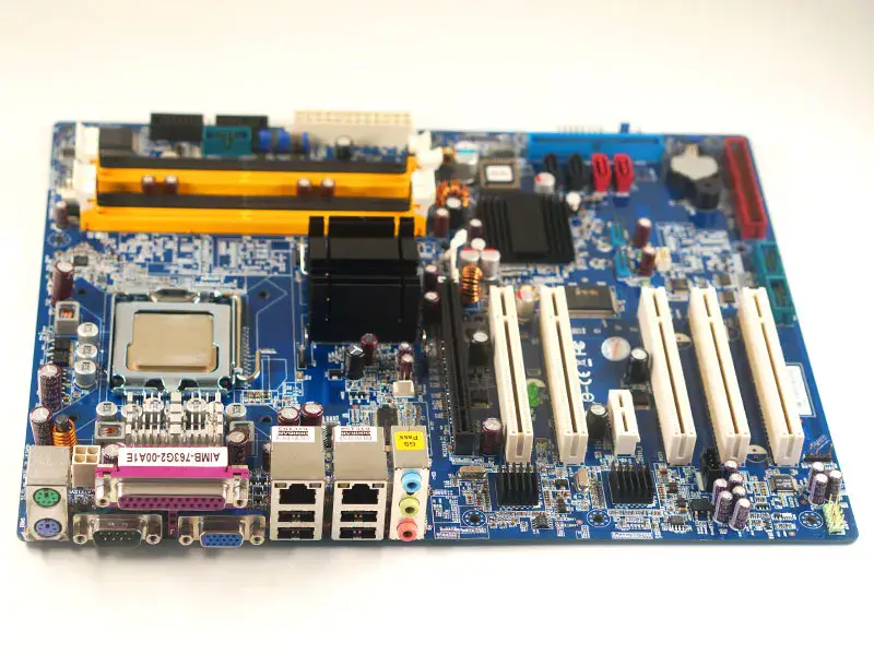 Advantech AIMB-763G2 alaplap