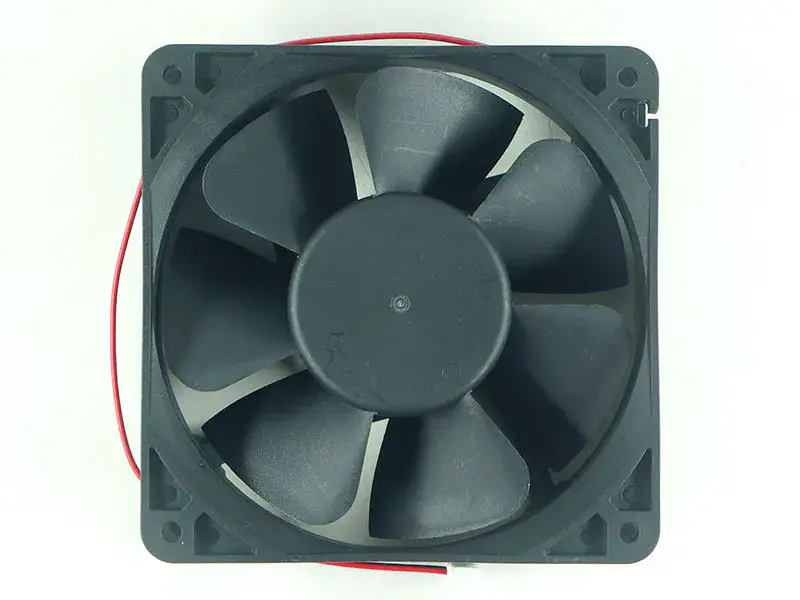 ADDA AD1224UB-F51 ventilátor
