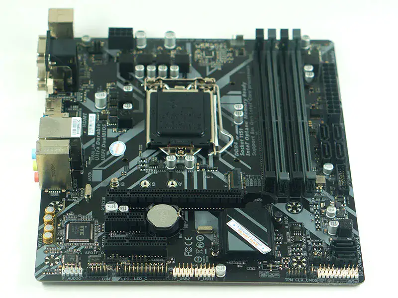 Gigabyte GA-B360M-DS3H alaplap