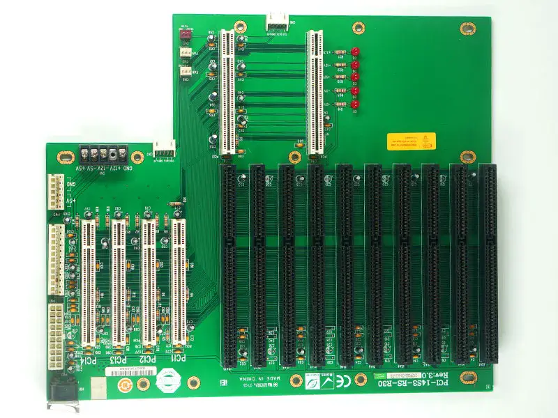 IEI PCI-14S3-RS-R30 Rev.3.0 háttértárlap IEI PCI-14S3-RS-R30 Rev.3.0