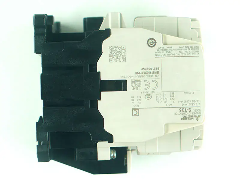 Mitsubishi S-T35 mágneses kontaktor