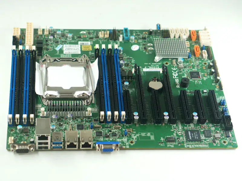 SuperMicro X10SRL-F alaplap