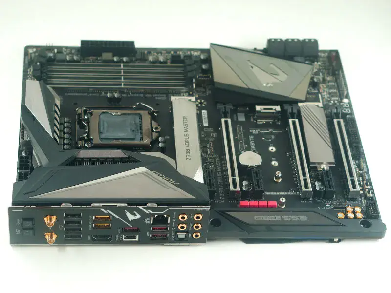 Gigabyte Z390 AORUS MASTER alaplap