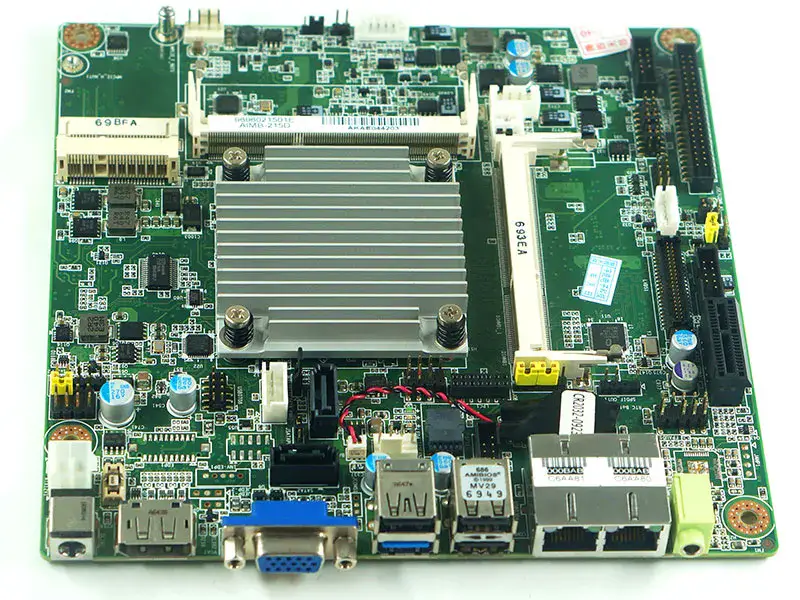 Advantech AIMB- 215D alaplap