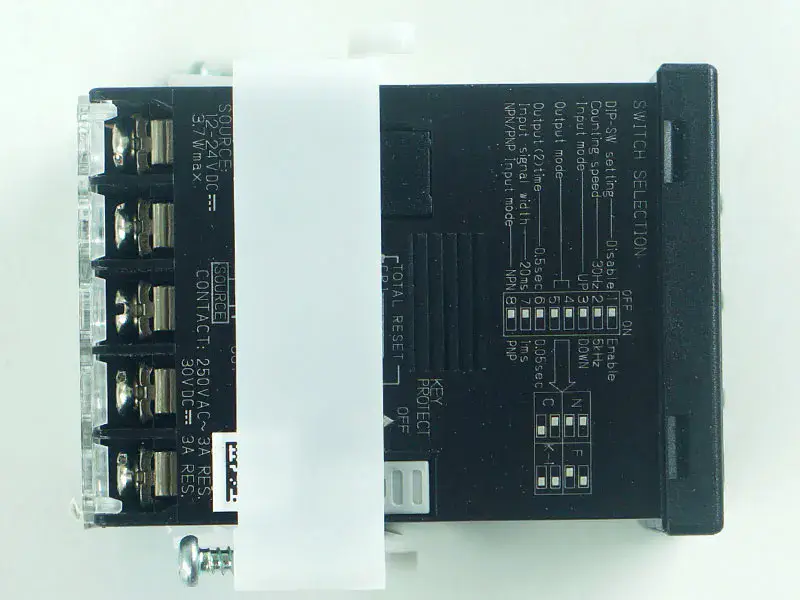 Omron számláló H7CX-AD-N