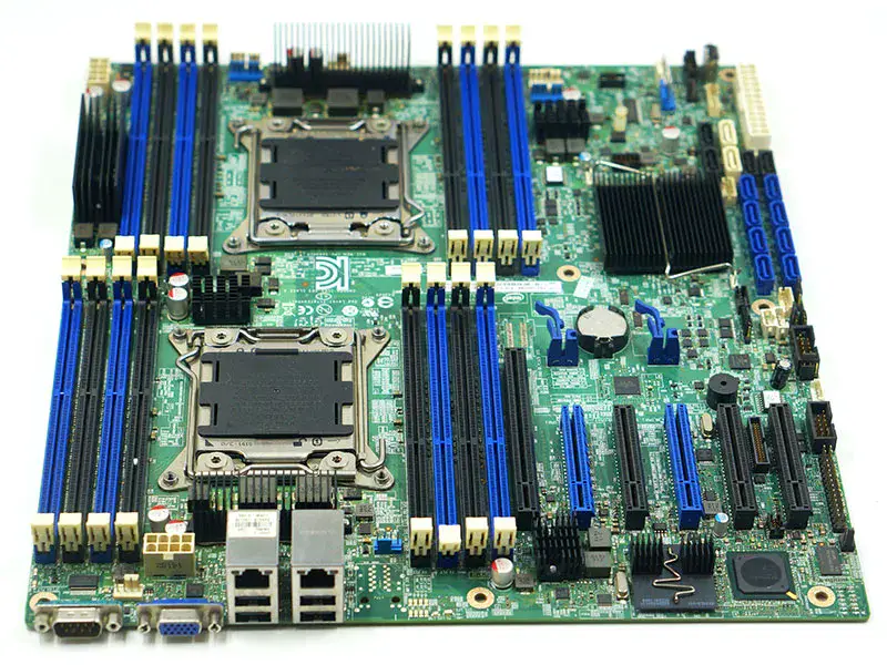 Intel S2600CP X79 szerver alaplap LGA2011