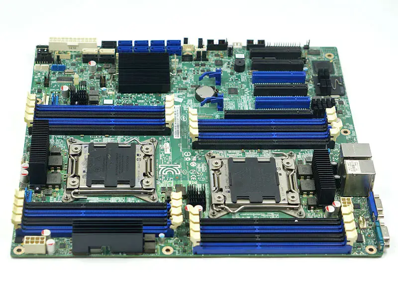 Intel S2600CP X79 szerver alaplap LGA2011