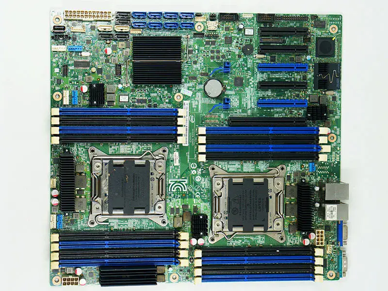 Intel S2600CP X79 szerver alaplap LGA2011