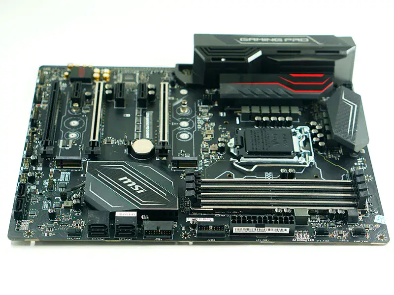 MSI Z270 GAMING PRO CARBON DDR4 alaplap MSI Z270 GAMING PRO CARBON alaplap DDR4
