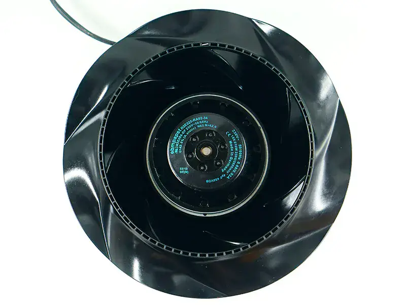 Ebmpapst R2E225-RA92-34 ventilátor