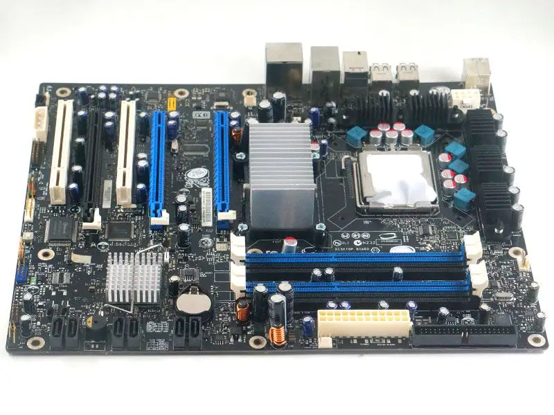 Intel DX38BT alaplap