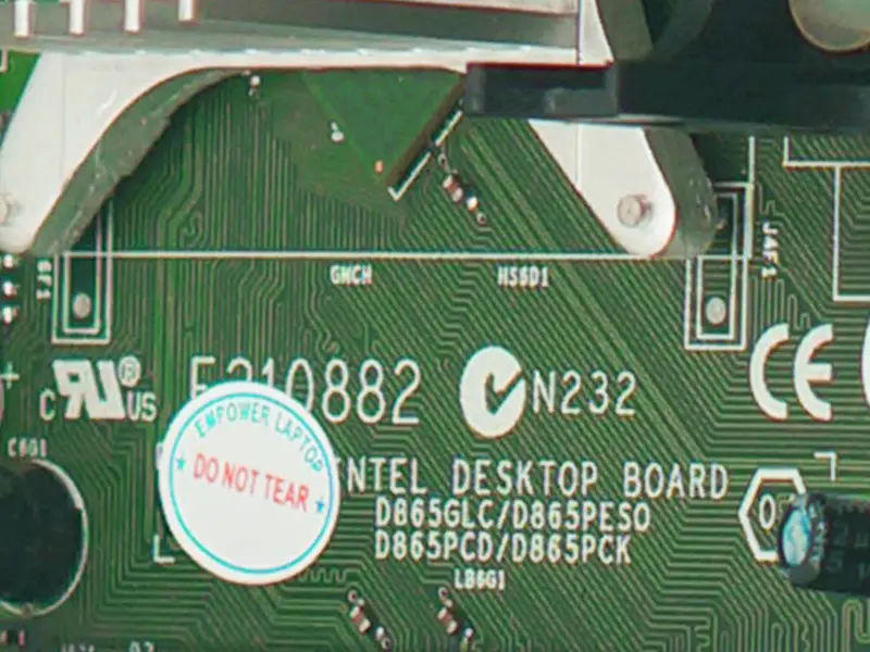 Intel E210882 D865GLC/D865PESO/D865PCD alaplap