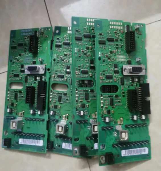 Danfoss FC302 sorozatú inverter CPU vezérlő alaplap 130B7204 130B7129 130B7715 AT/07
