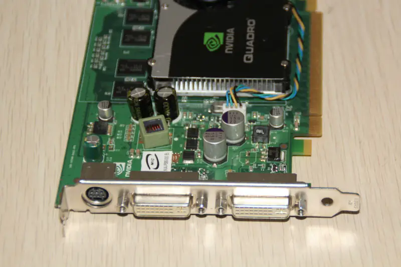 Quadro FX1700 512M PCI-E grafikus kártya DVI*2