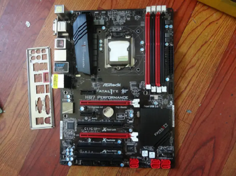 Asrock Fatal1ty H87 Performance alaplap
