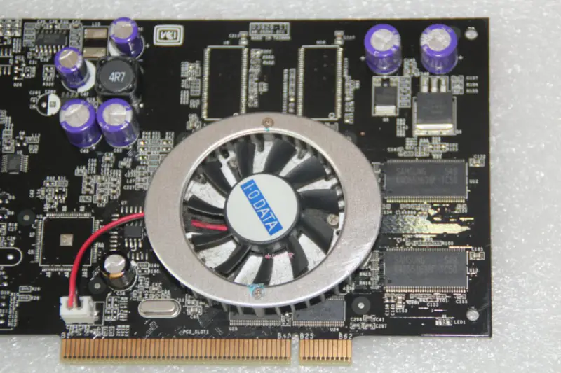 GeForce Original GA-5200X/PCI 128M DVI VGA grafikus kártya Videokártya Videokártya