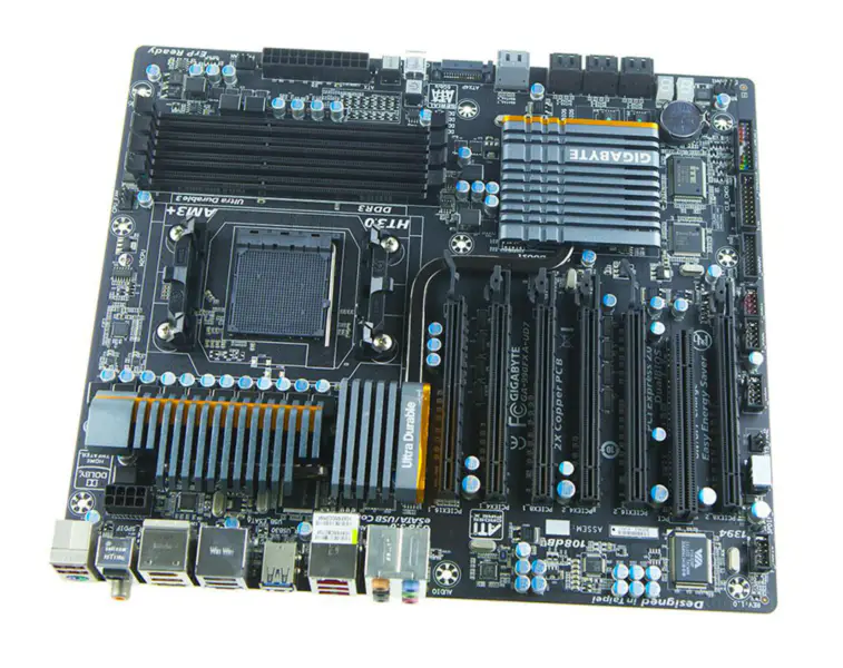 Gigabyte GA-990FXA-UD7 990FX E-ATX alaplap Gigabyte GA-990FXA-UD7 E-AtX
