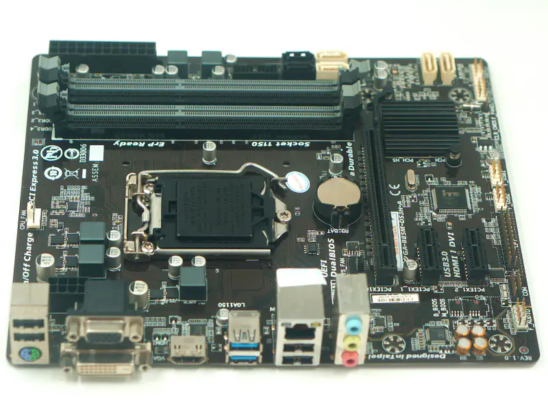 Gigabyte GA-B85M-DS3H-A alaplap