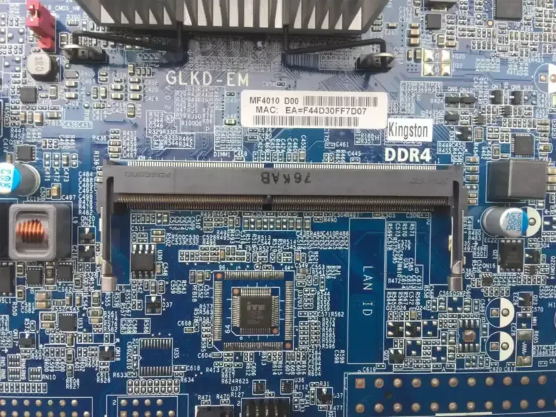 ECS GLKD-EM J4005U EMCC64G 17X19 alaplap
