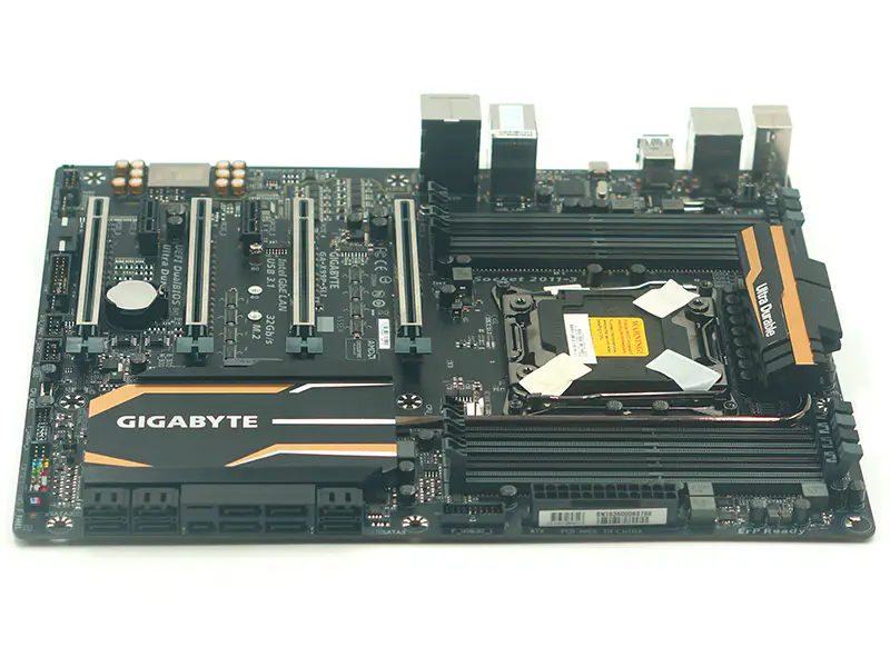 Gigabyte Ga-X99P-SLI alaplap