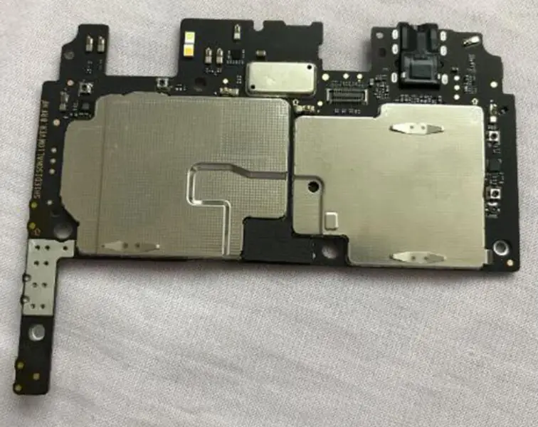 HUAWEI Honor Note 8 alaplap feloldott chipekkel