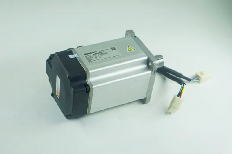 Servo motor 143-a30-b 1500w porszívó motor MHMJ082P1S MHMJ082P1S MHMJ082P1S