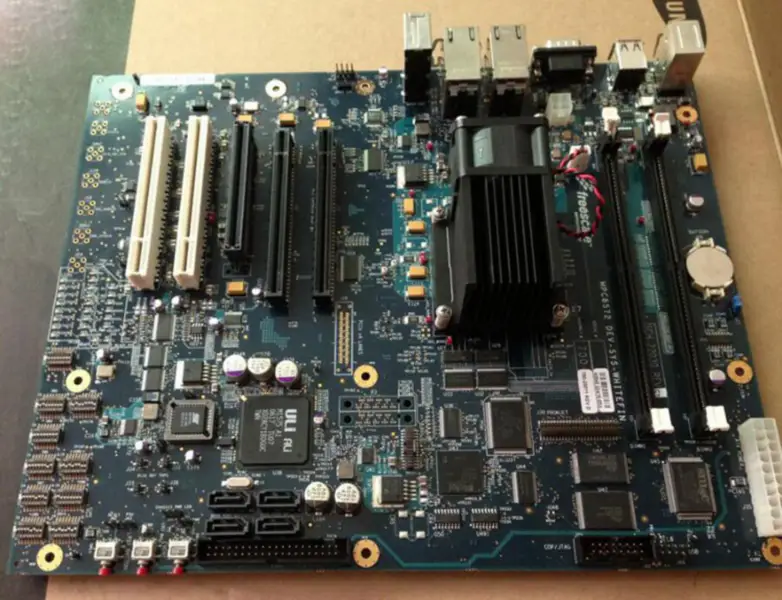 Freescale Semiconductor MPC8572DS alaplap